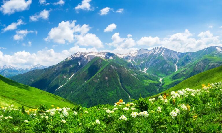 Discovering The World s Most Iconic Mountain Ranges And Their Best discovering-the-world-s-most-iconic-mountain-ranges-and-their-best